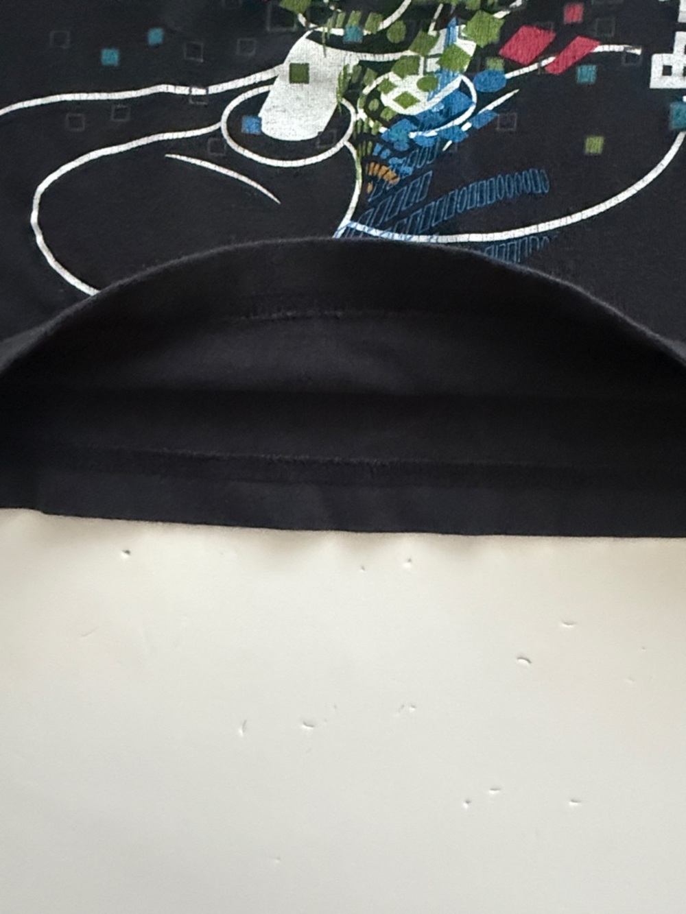 Disney Mickey Mouse Black Graphic Long-Sleeve Tee Boys 3T - Picture 4 of 5